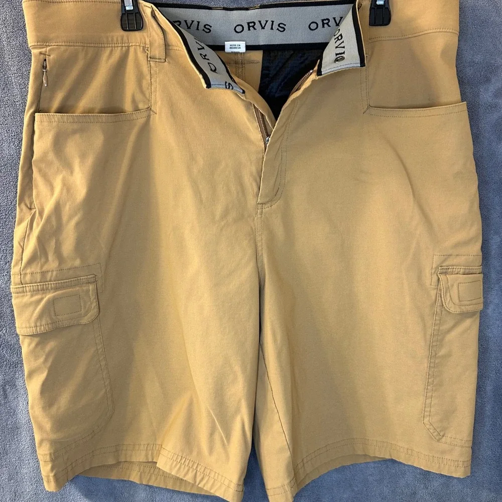 Orvis Mens 36x10 Cargo Shorts Tan Khaki Hiking Fishing Stretch Utility Pockets